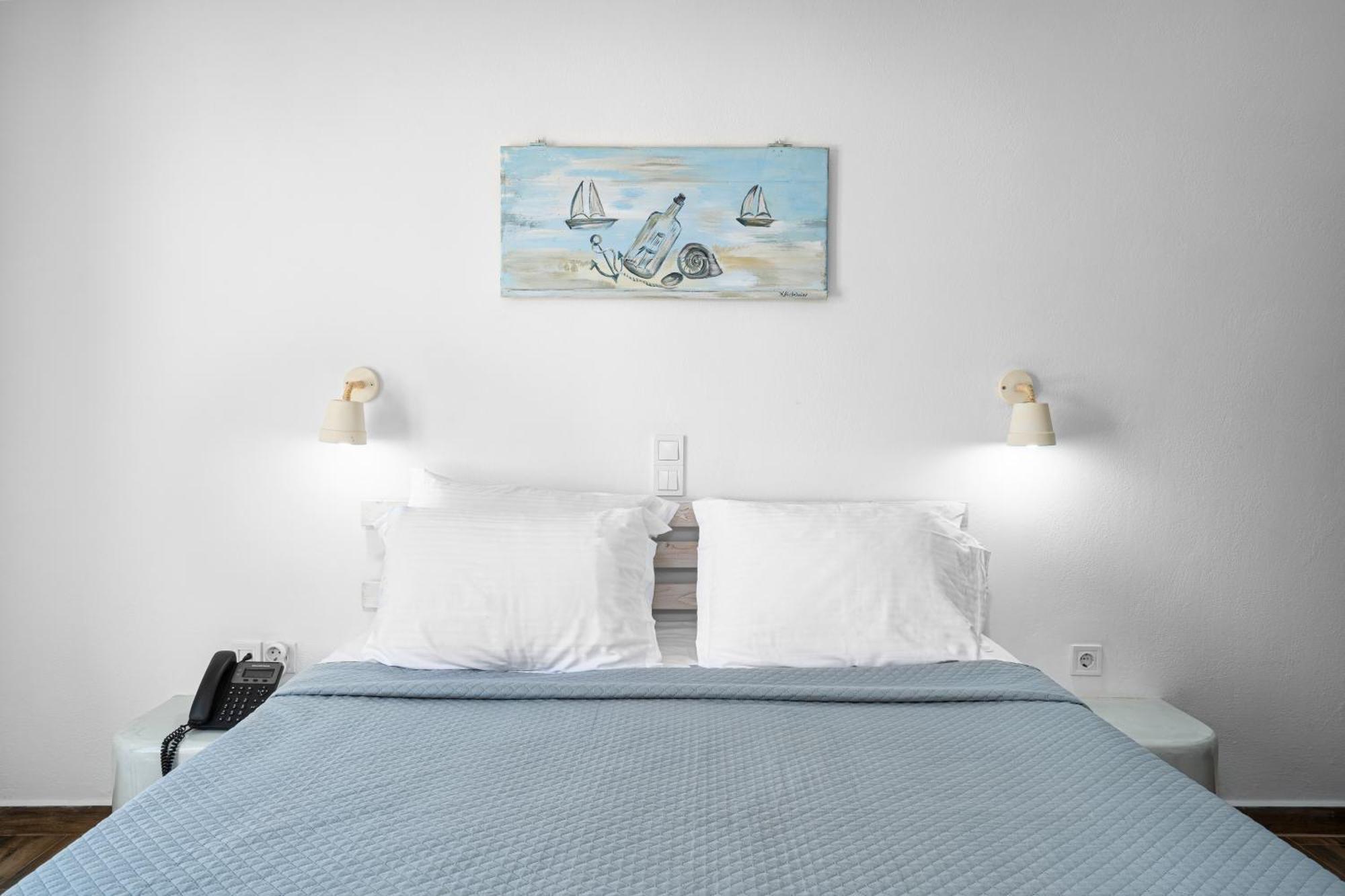 Hotel Iris Науса Стая снимка